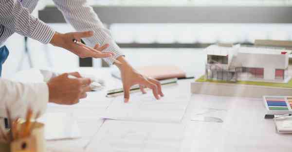 把84亿改写成用万作单位的数是,765490000改写成万作单位